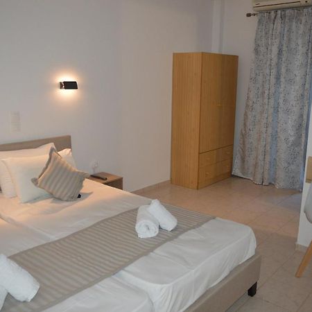 Junction Studios Skiathos-Stadt Exterior foto